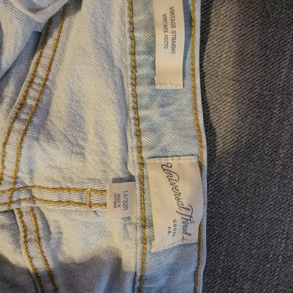 High Waisted Jeans